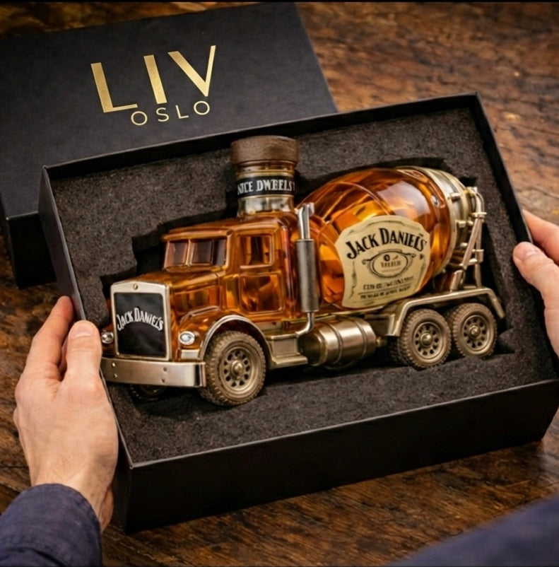 Whiskey Bottle Jack Daniel's - Truck Edition